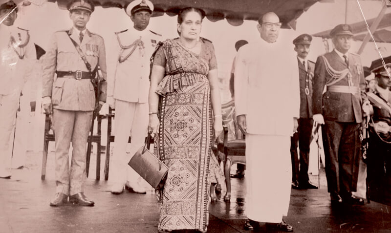 Ceylon changes name to Republic of Sri Lanka.