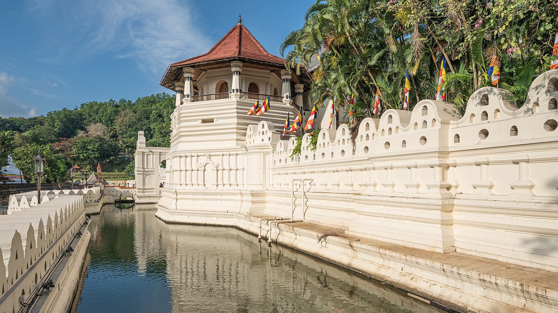 Vimaladharmasuriya I and the Temple of the Tooth